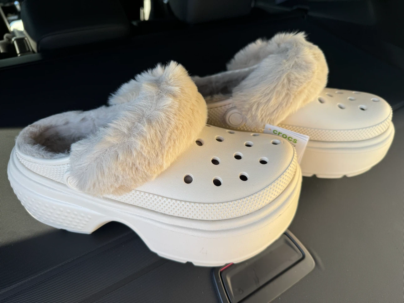 Crocs Stomp Lined Clog Cream M8/W10