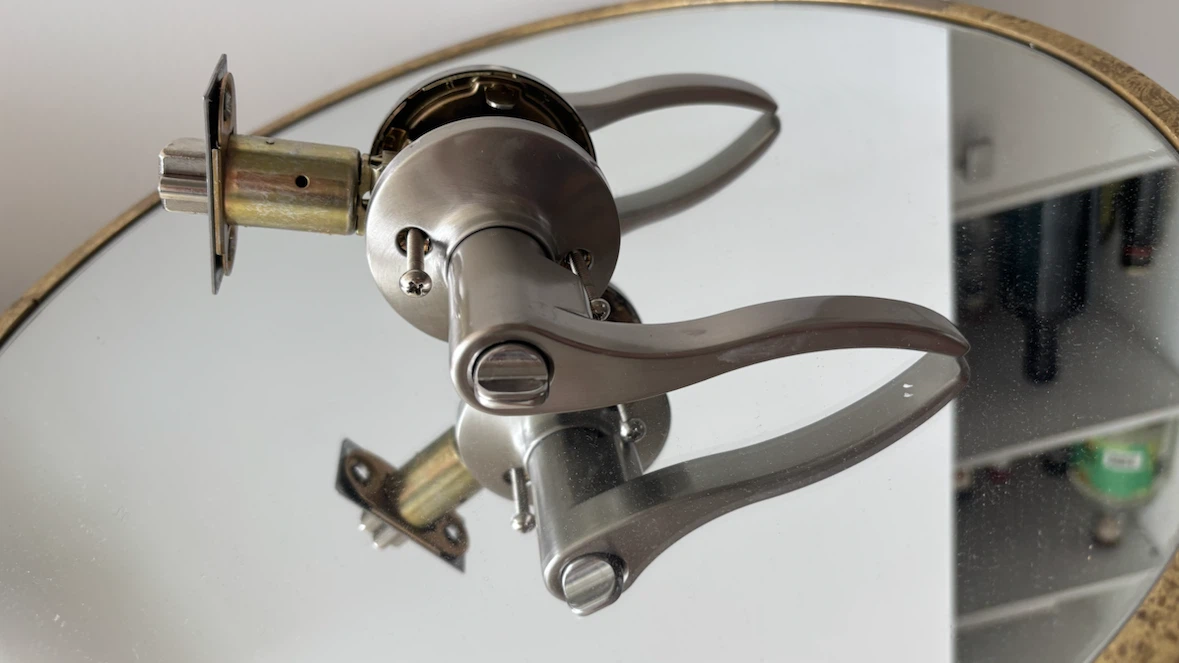 Door Lever Lockset - photo 3