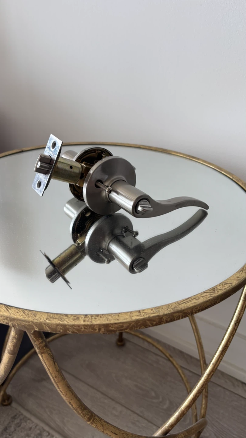 Door Lever Lockset - photo 4