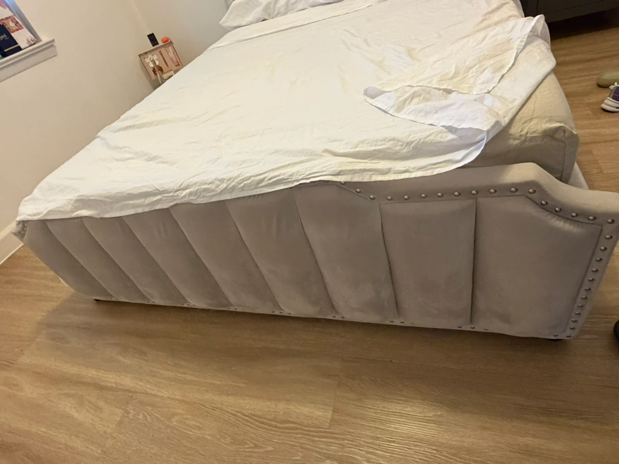 Upholstered Velvet Bed Frame - photo 2
