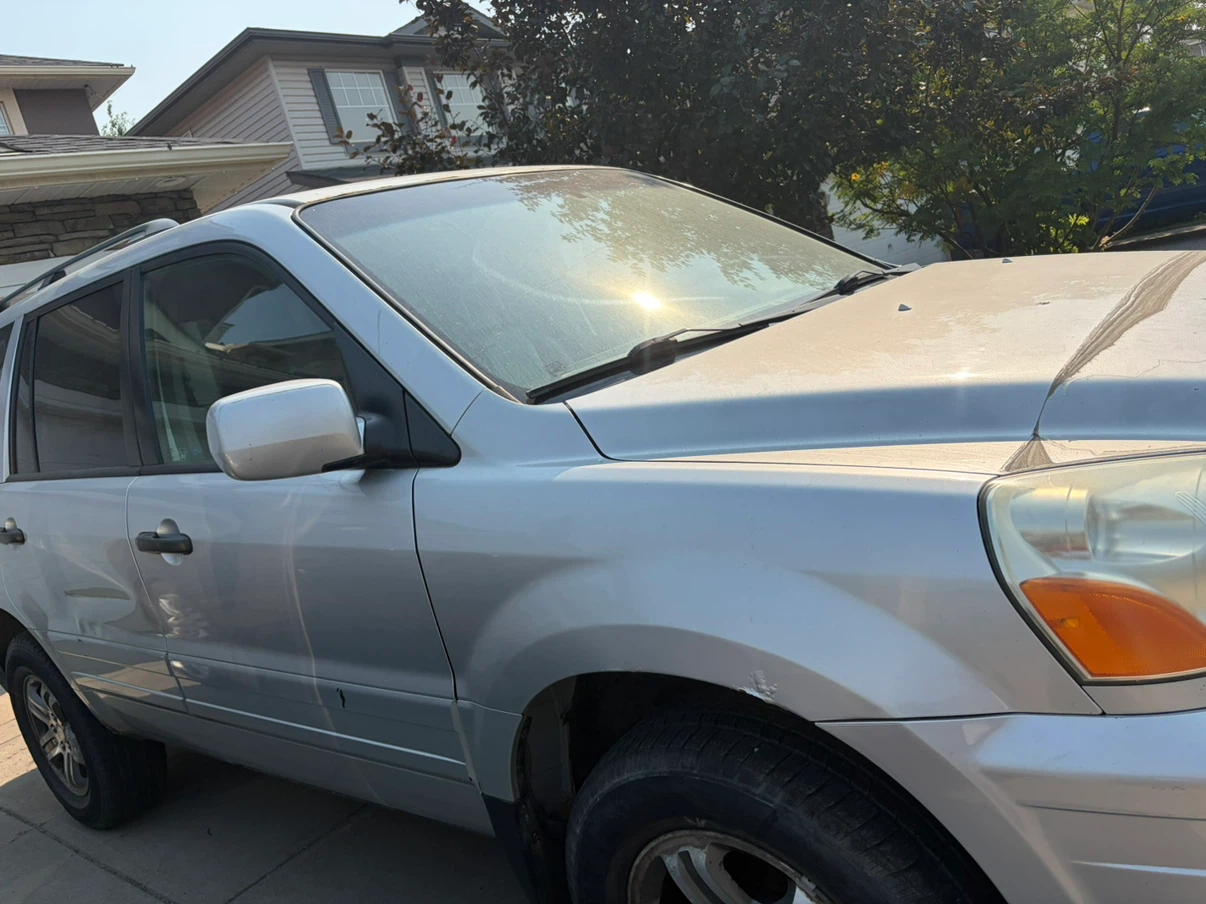 2005 Silver Honda Pilot SUV - photo 2