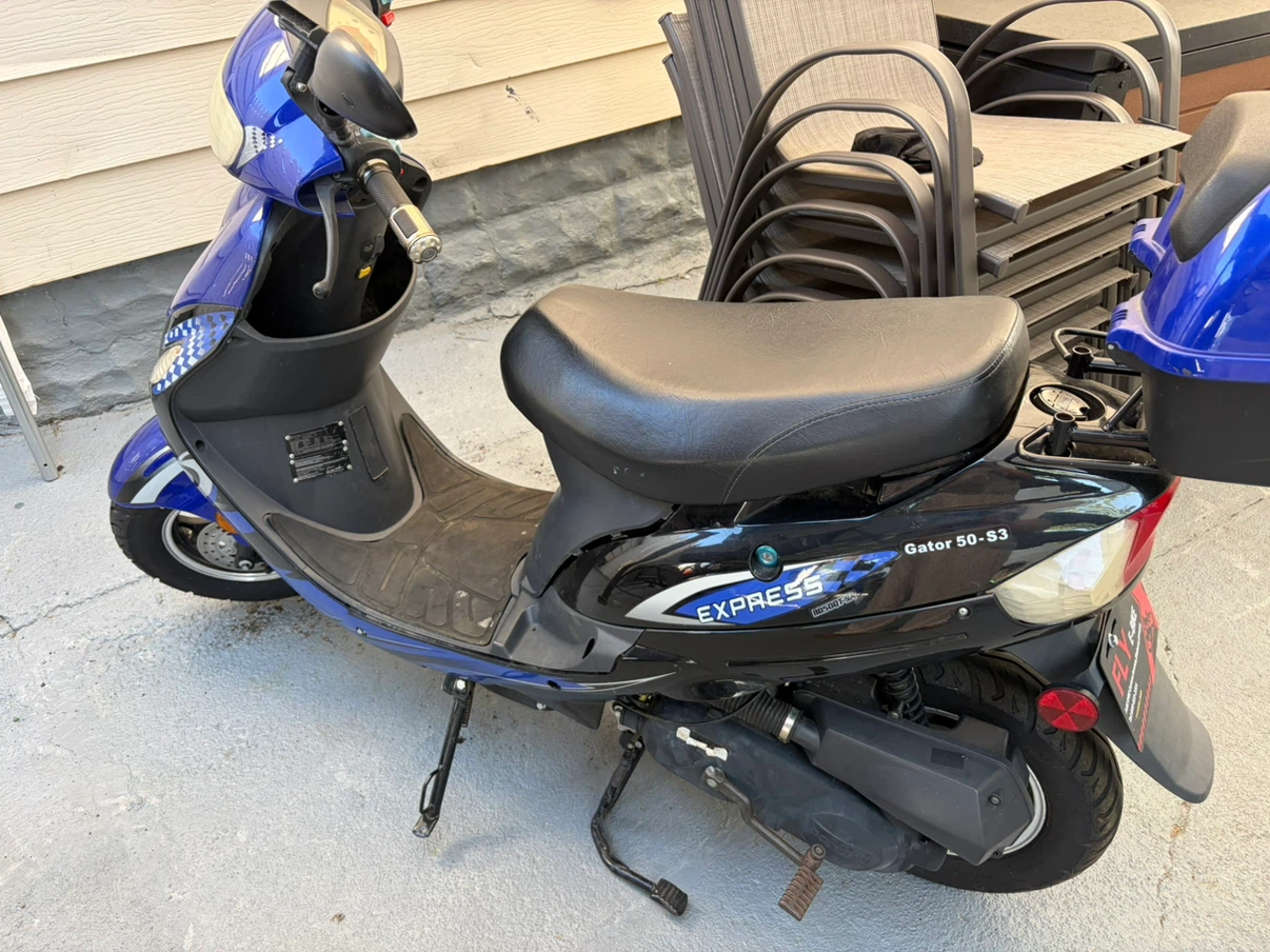 Express Gator 50-S3 Scooter - photo 2