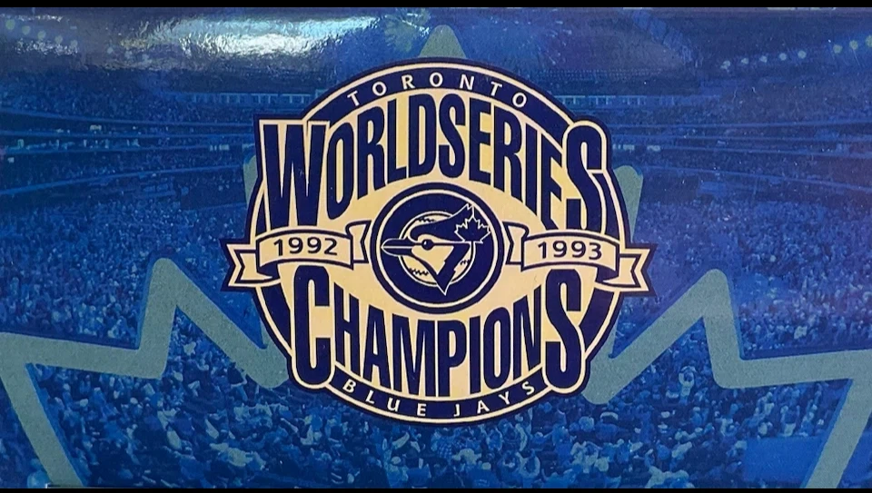 Blue Jays 1992 & 1993 World Series Replica Championship Rings - photo 2