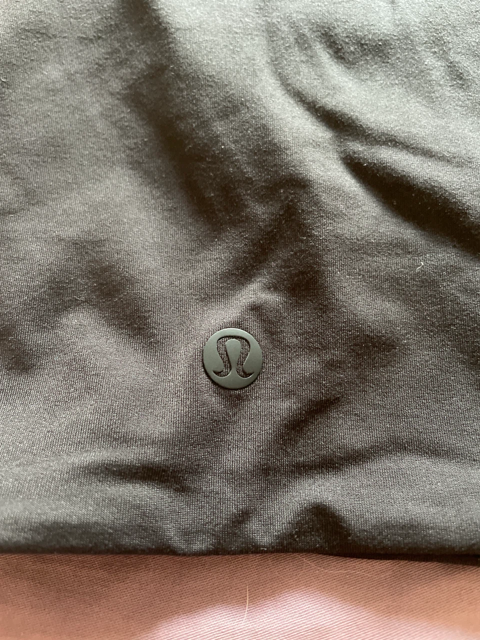Size S -Lululemon Black Cropped T-Shirt - photo 3