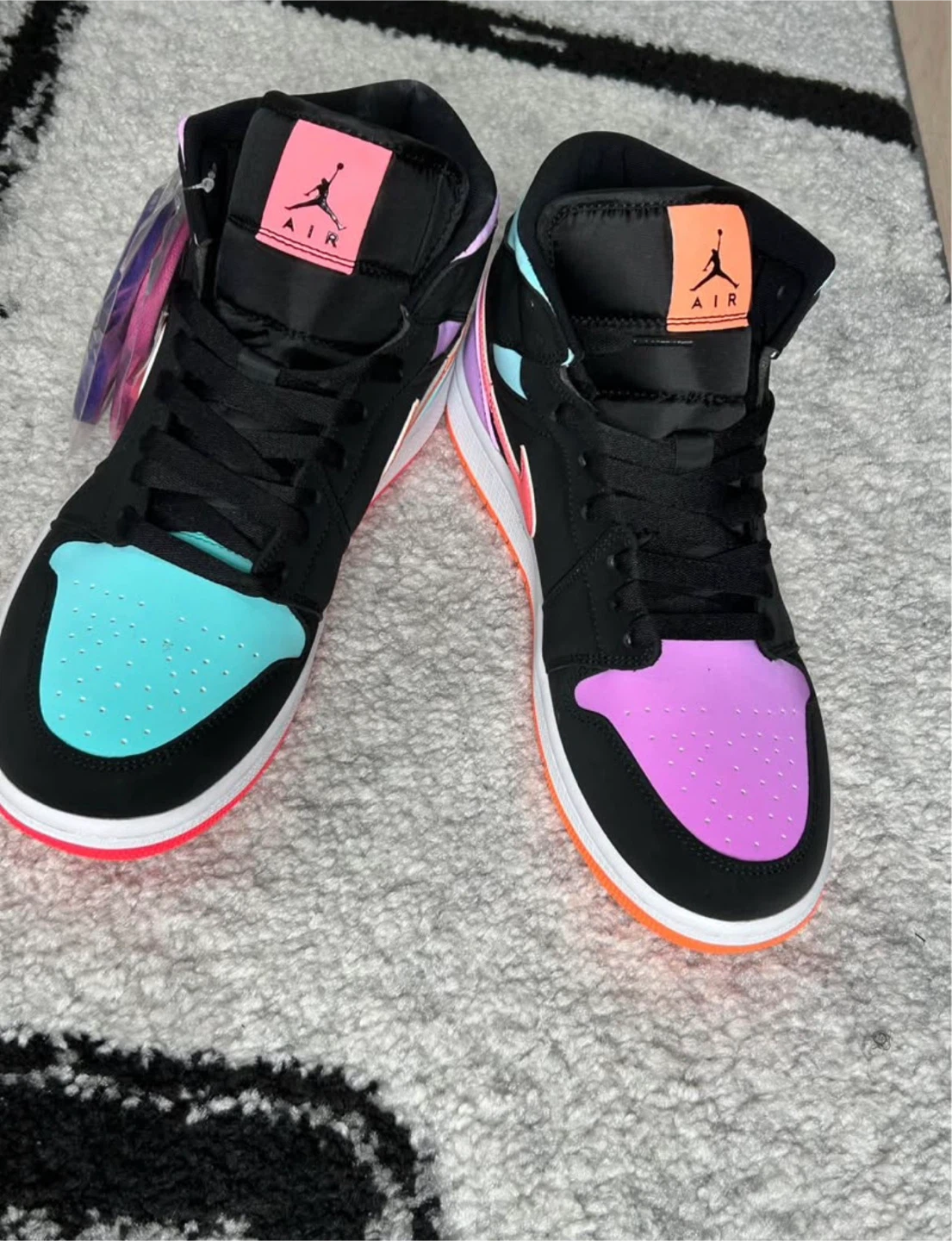 Air Jordan 1 Mid Multi-Color - Size US 9 Men - photo 2