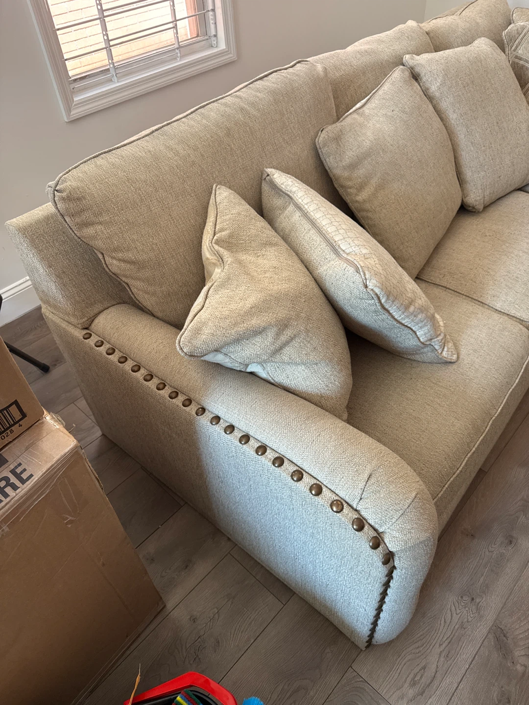Sectional Sofa with Chaise - photo 2