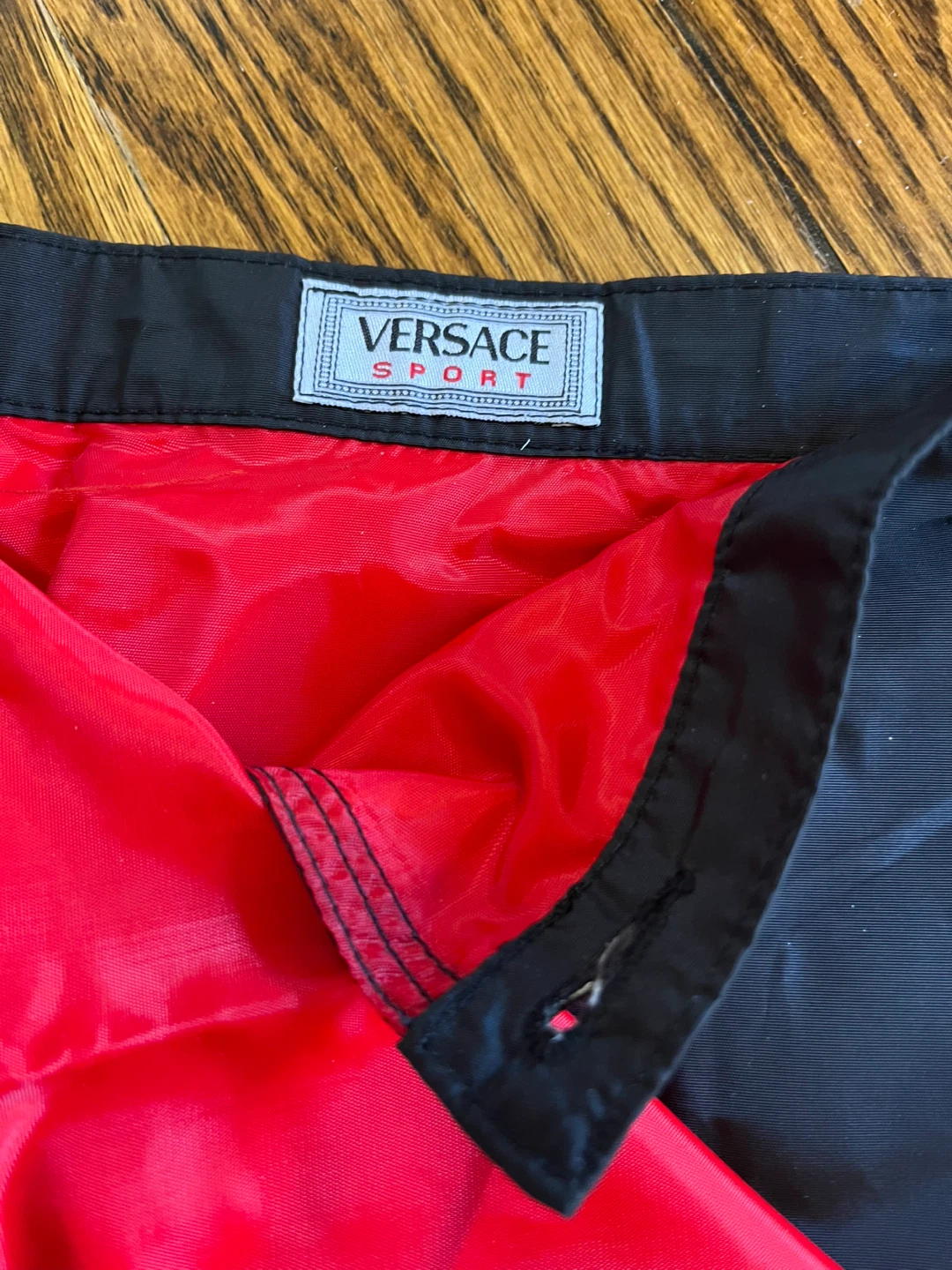 Versace Vintage Sport Black & Red Skirt - photo 4