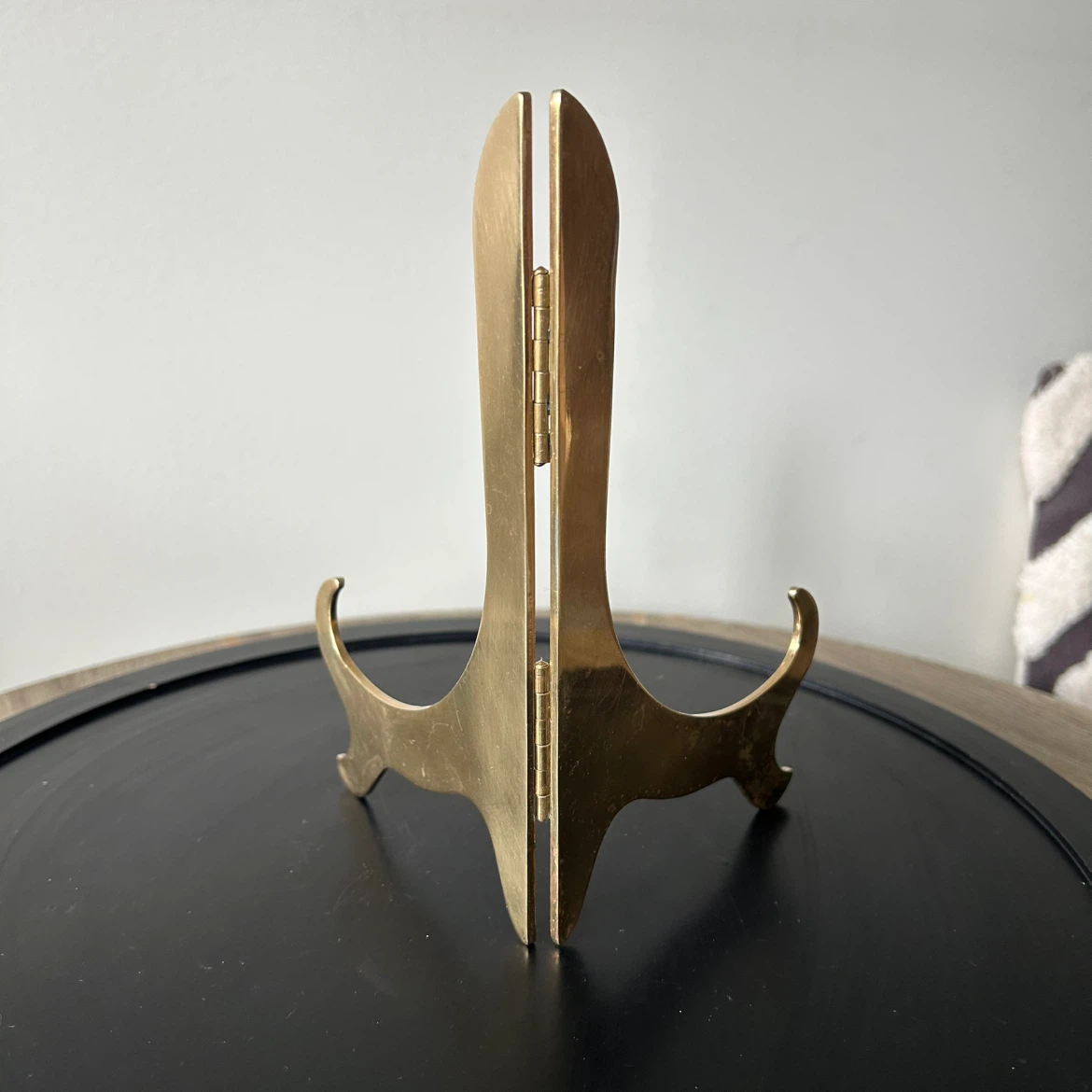 Vintage Solid Brass Folding Stand /  Easel (8” Tall) - photo 5