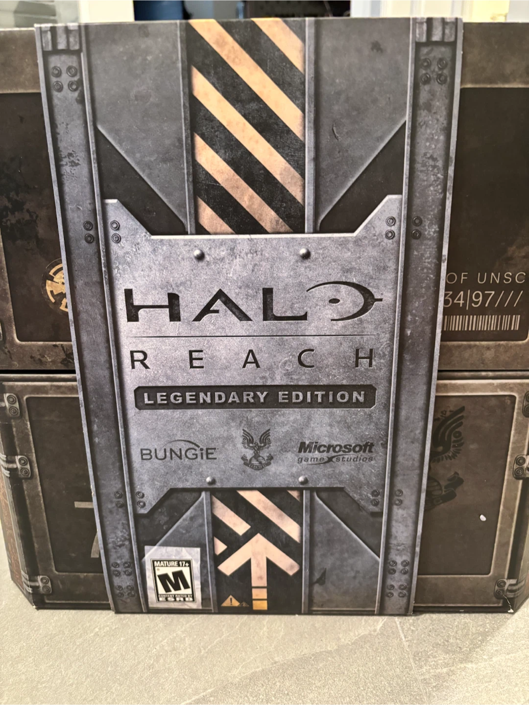 Halo Reach Legendary Edition Collectors Box