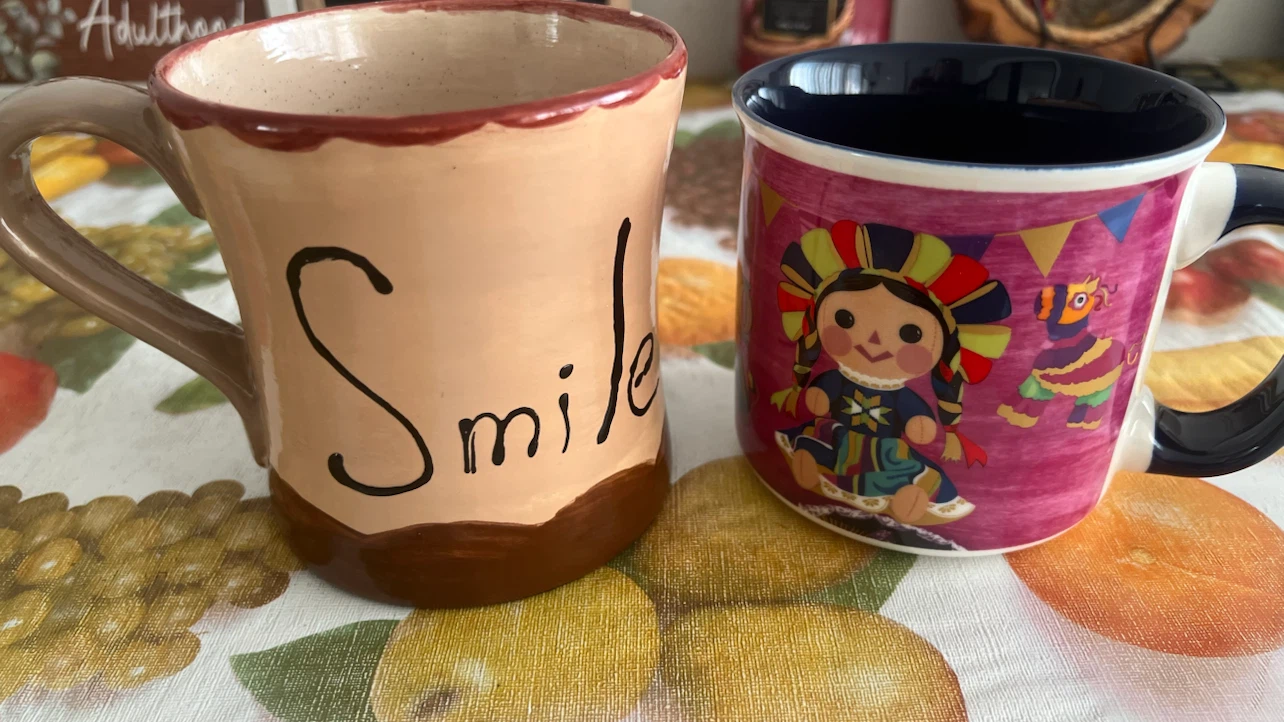 2 Mugs - "Smile" and "Mexico" themed