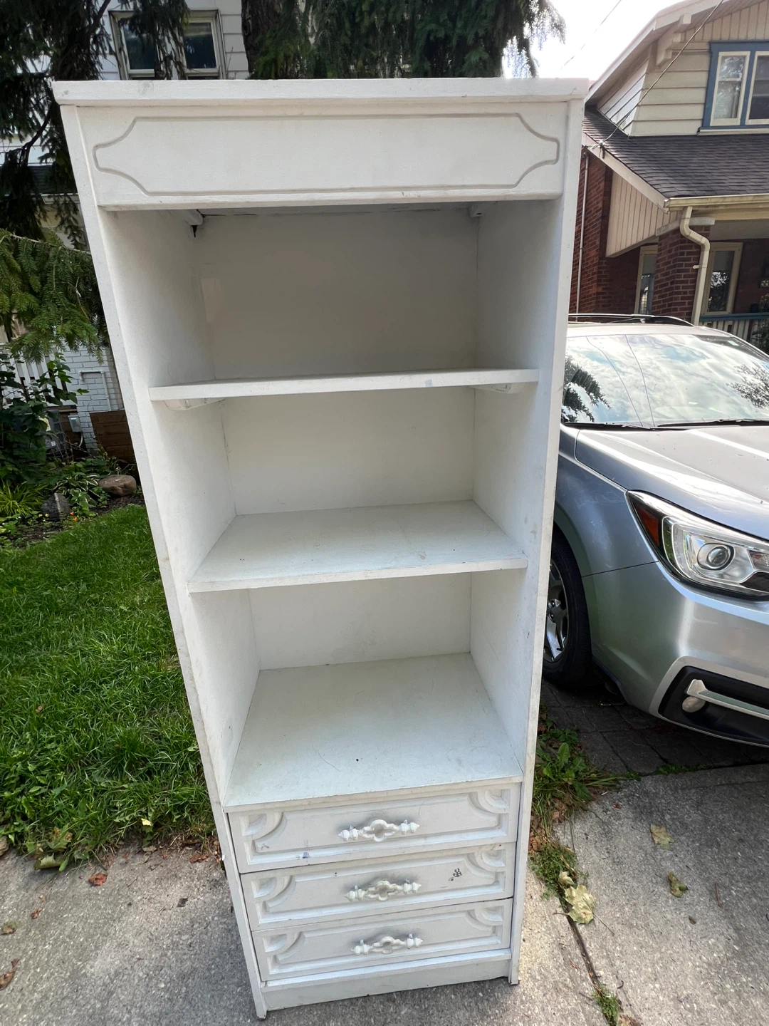 White bookshelf with drawers (free) - photo 4
