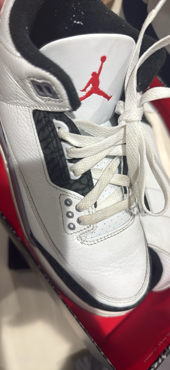 Air Jordan 1 Mid SE Shoes - photo 2