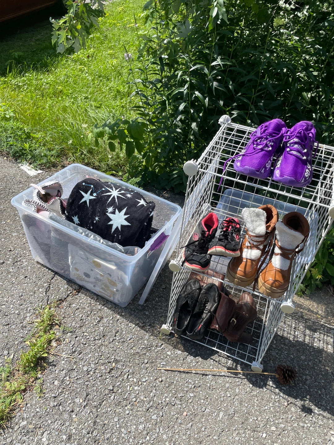 Garage Sale at 65 Eleanor Drive - photo 3