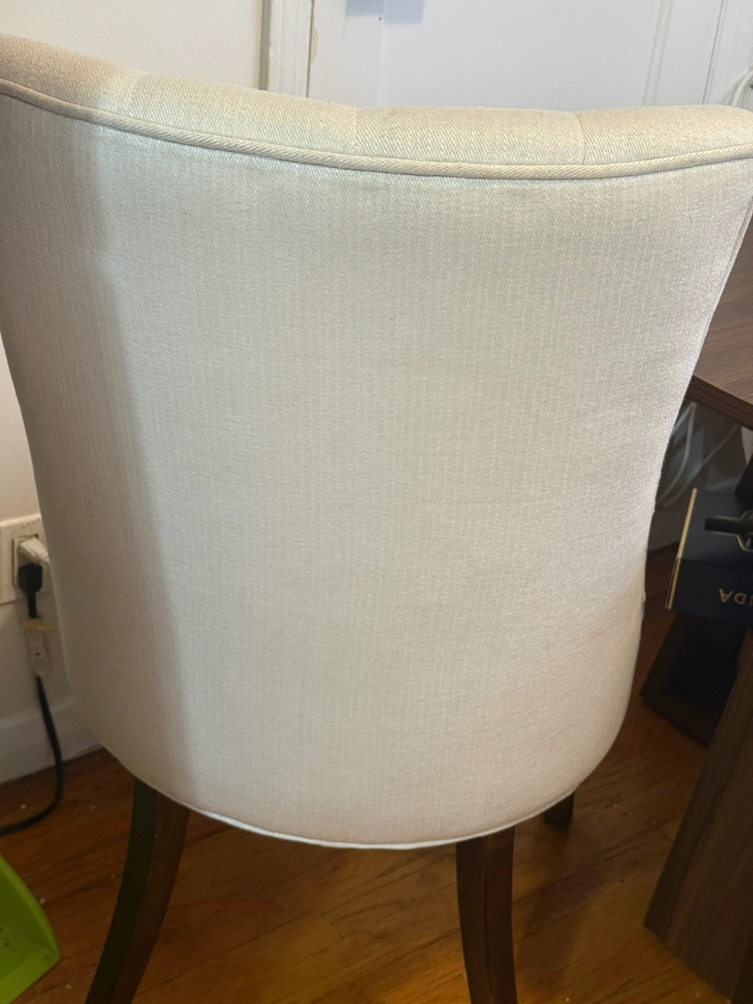 ✨ Set of 4 Cream Tufted Dining Chairs  ✨ - photo 3