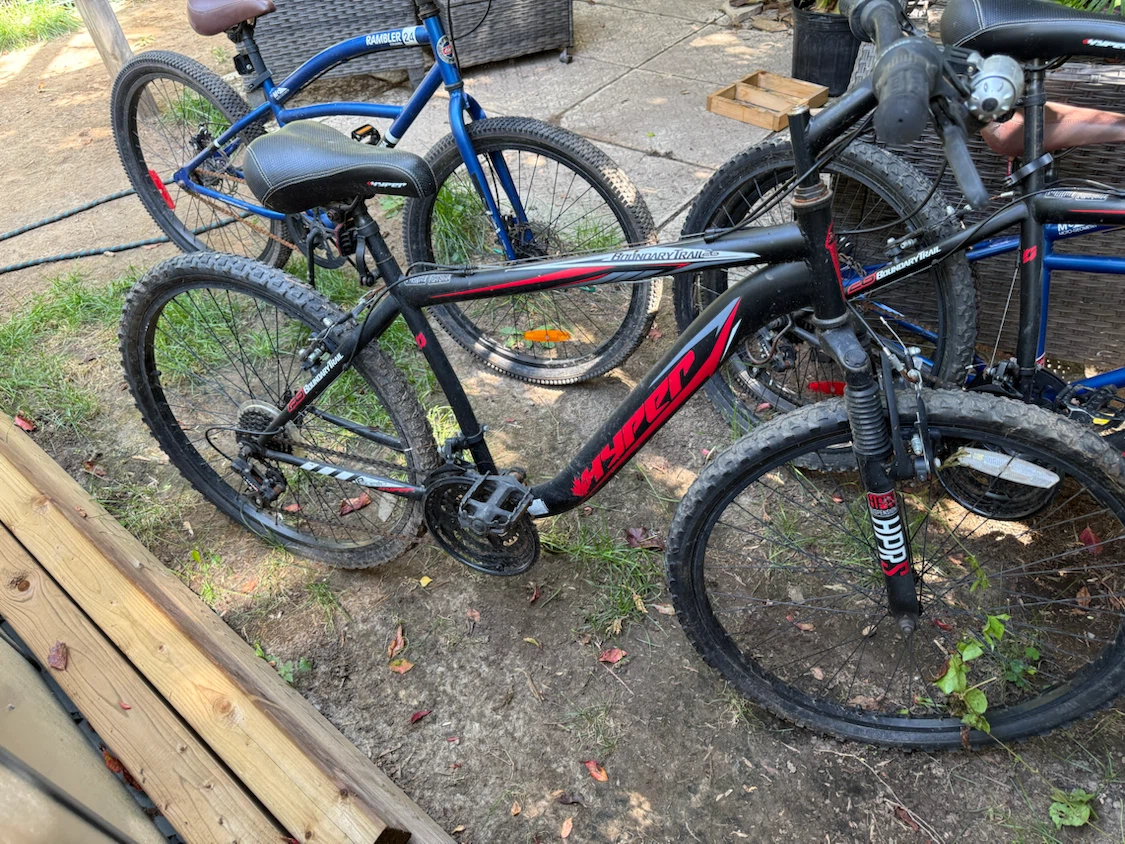 Hyper Boundary Trail Mountain Bike