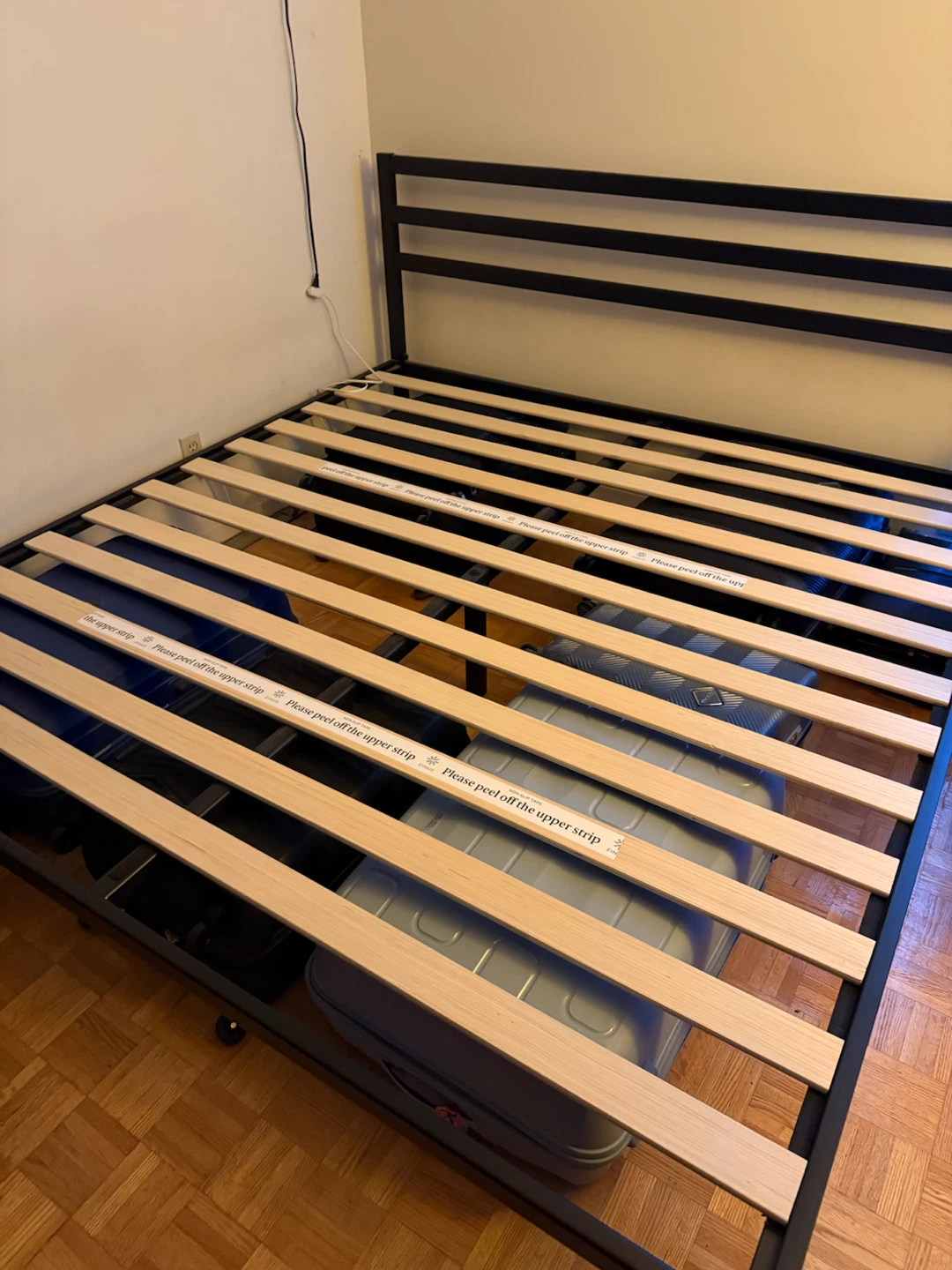 Dining table with 4 chairs and King size bed frame for sale - photo 4