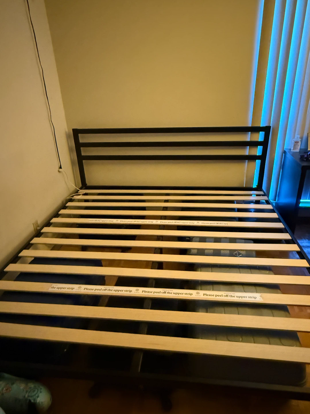 Dining table with 4 chairs and King size bed frame for sale - photo 5