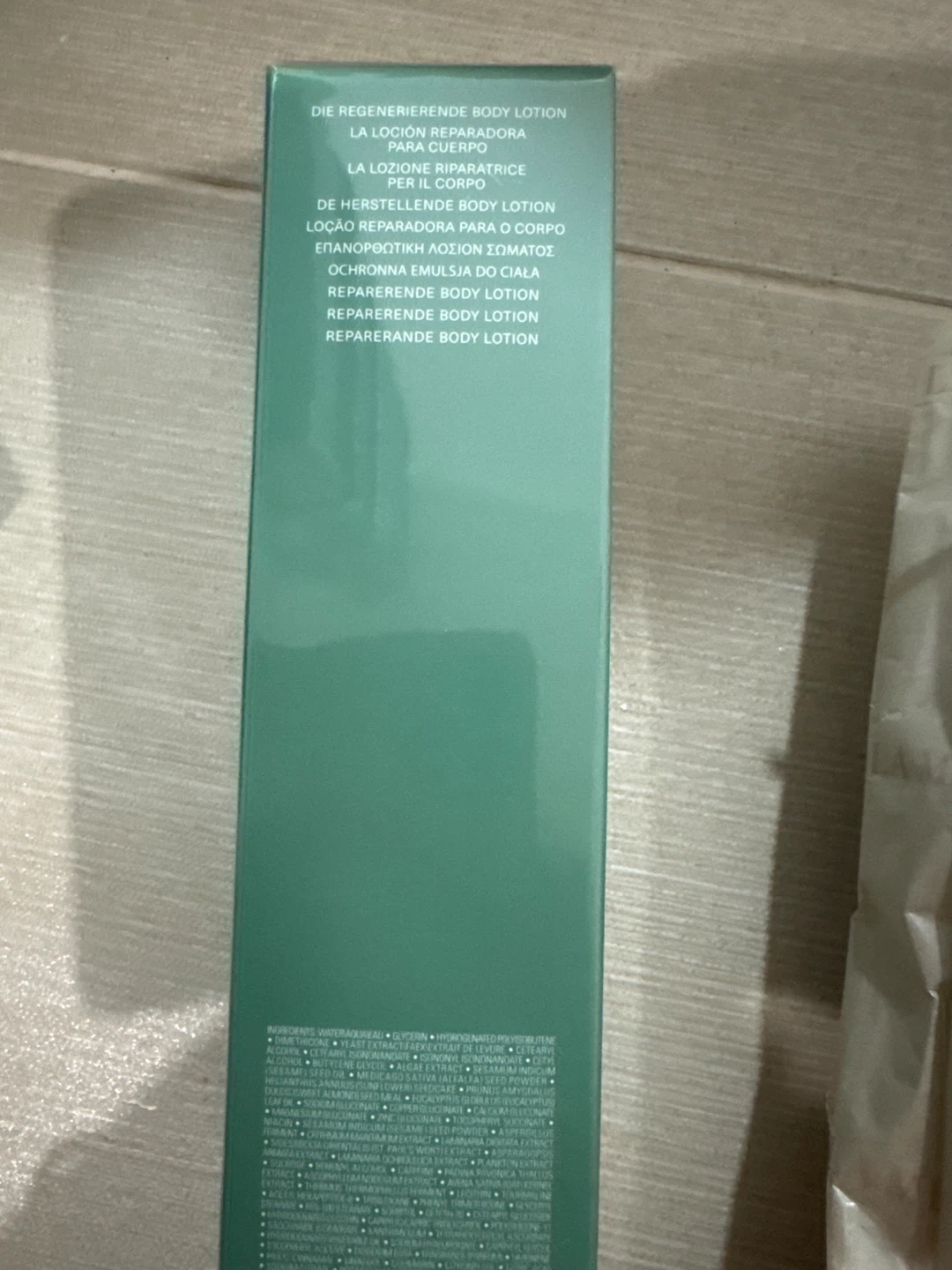 LA MER The Reparative Body Lotion 5.4 fl oz / 160 ml - photo 2