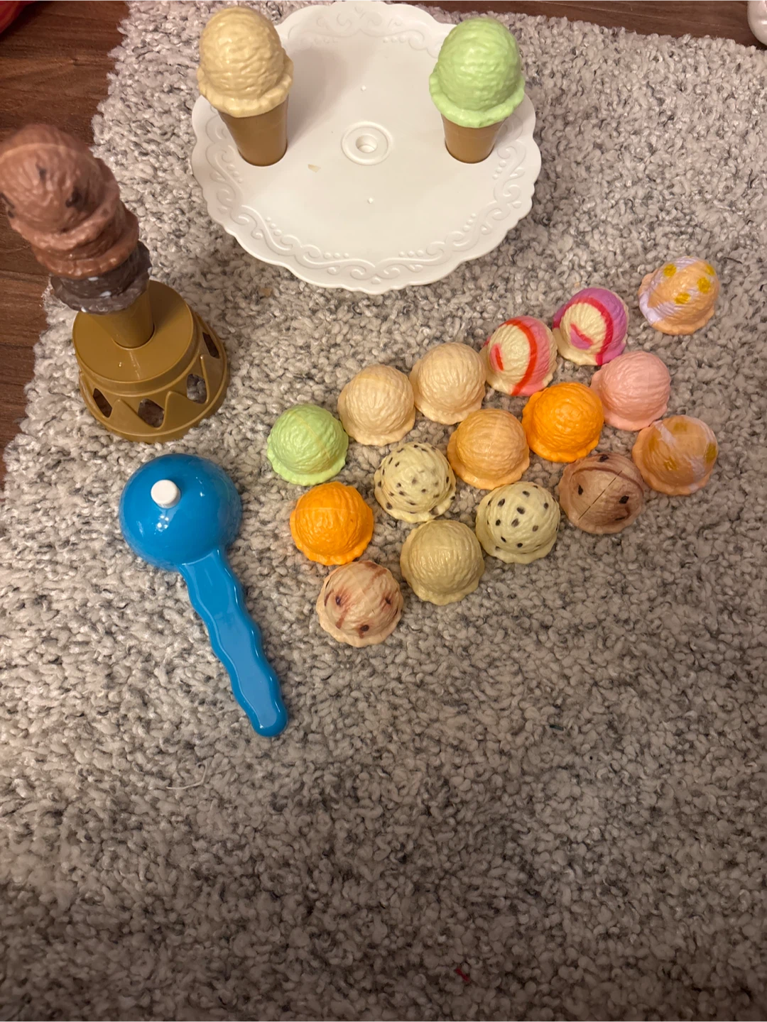 Ice Cream Balance Game - Melissa & Doug