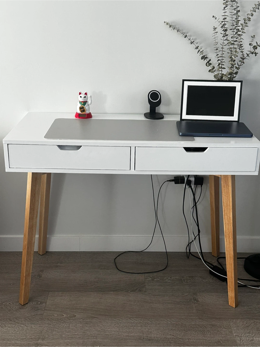White writing desk with drawers only
