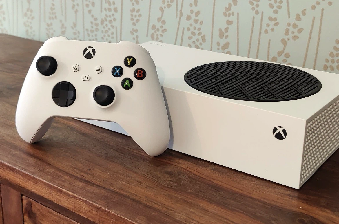Xbox Series S Console with Controller