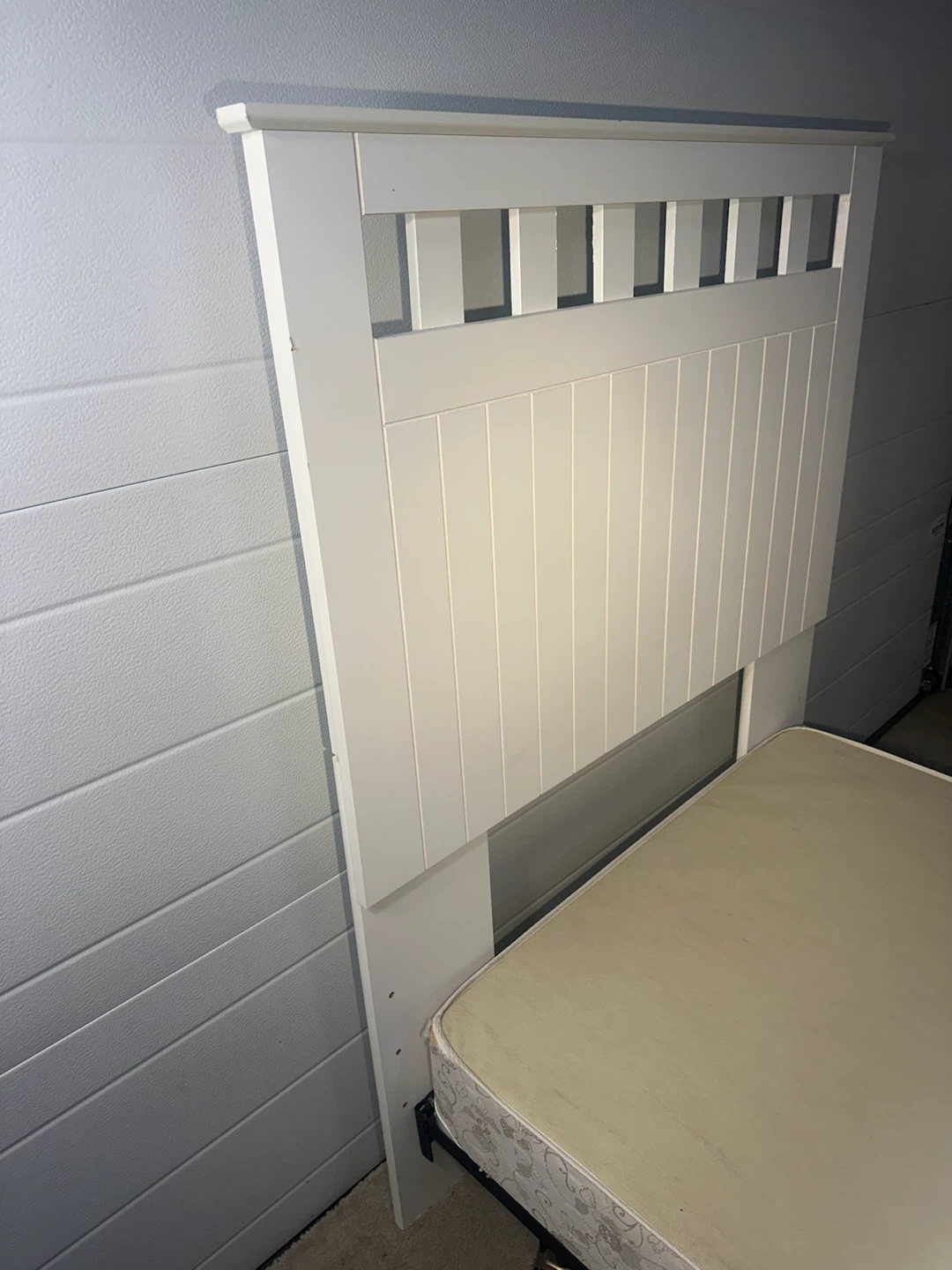 White Single Bed Set (Boxspring Included)