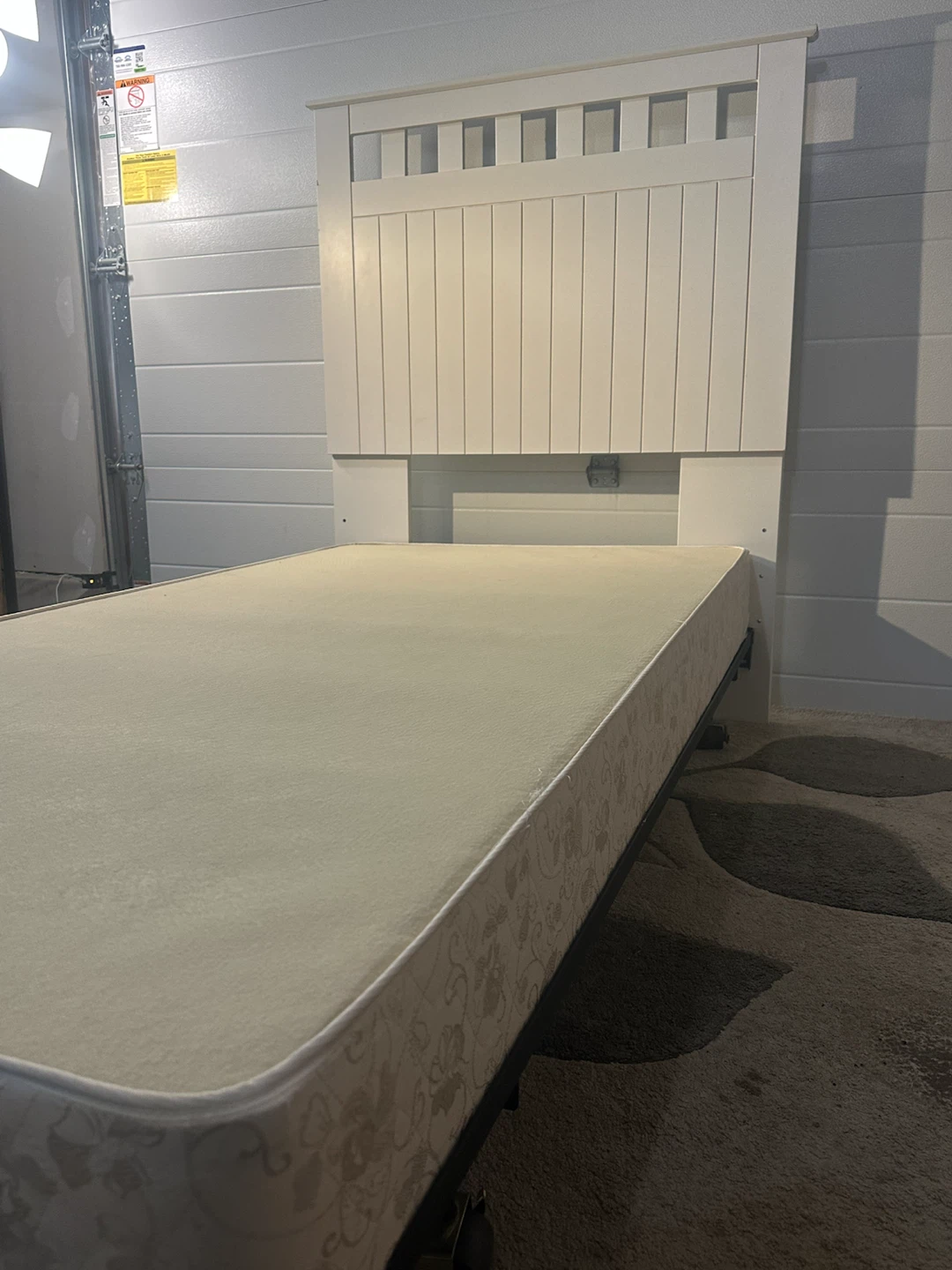 White Single Bed Set (Boxspring Included) - photo 4