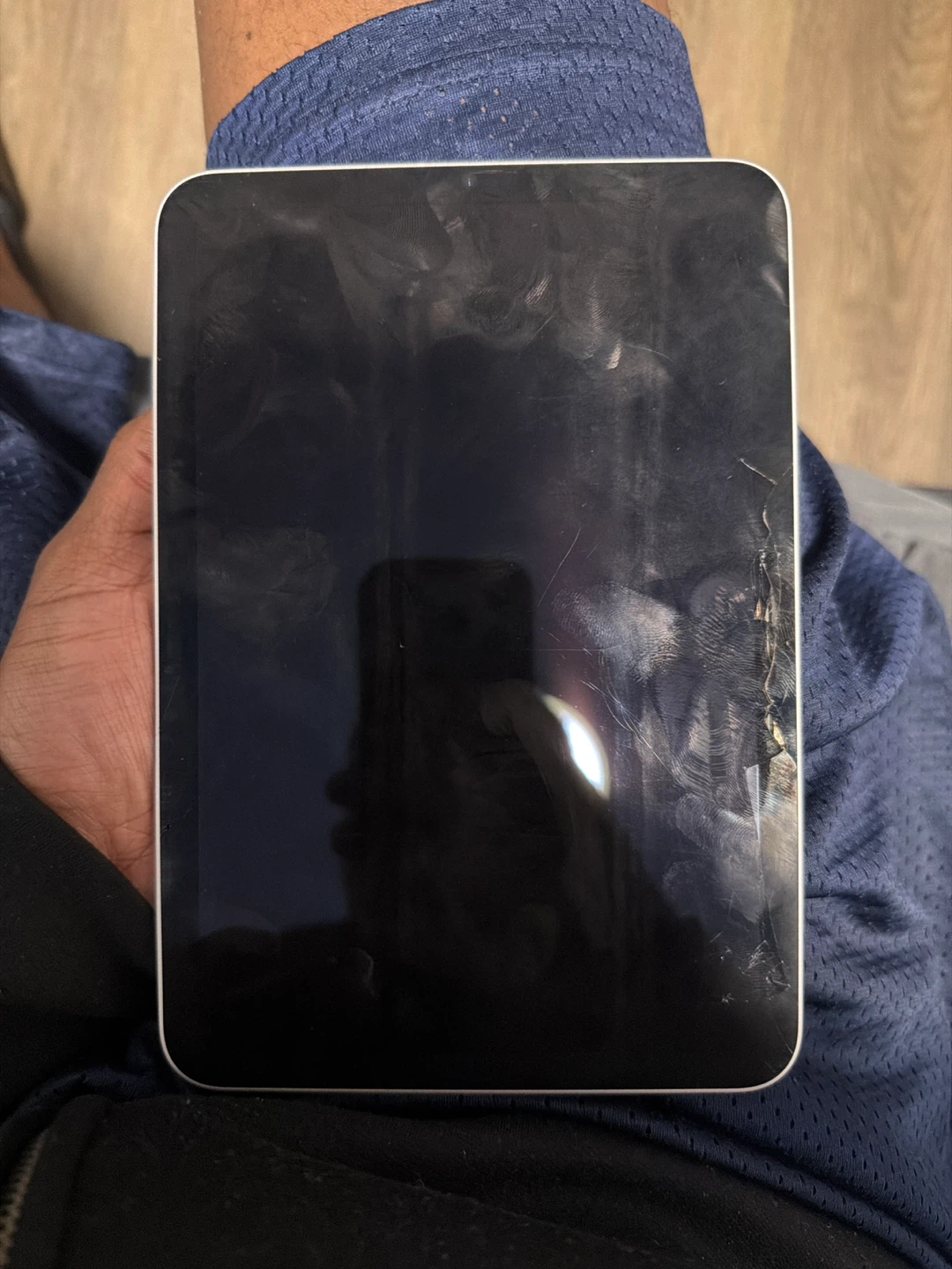 Apple iPad - photo 2