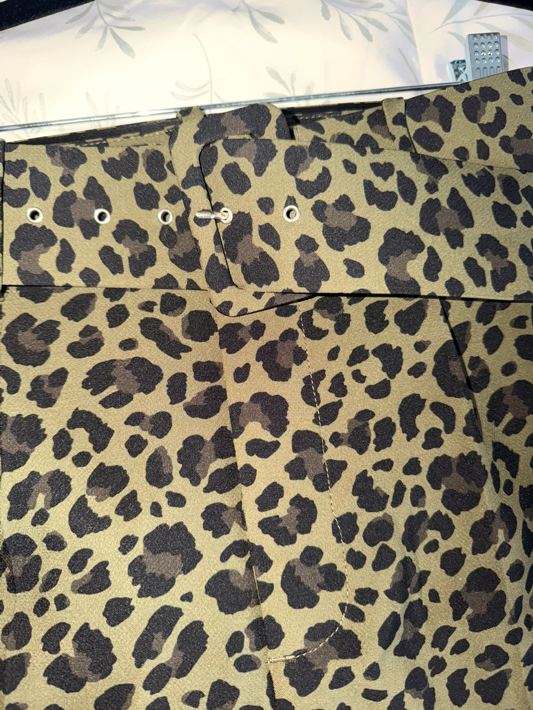 Zara Leopard Print High Waisted Shorts - photo 3