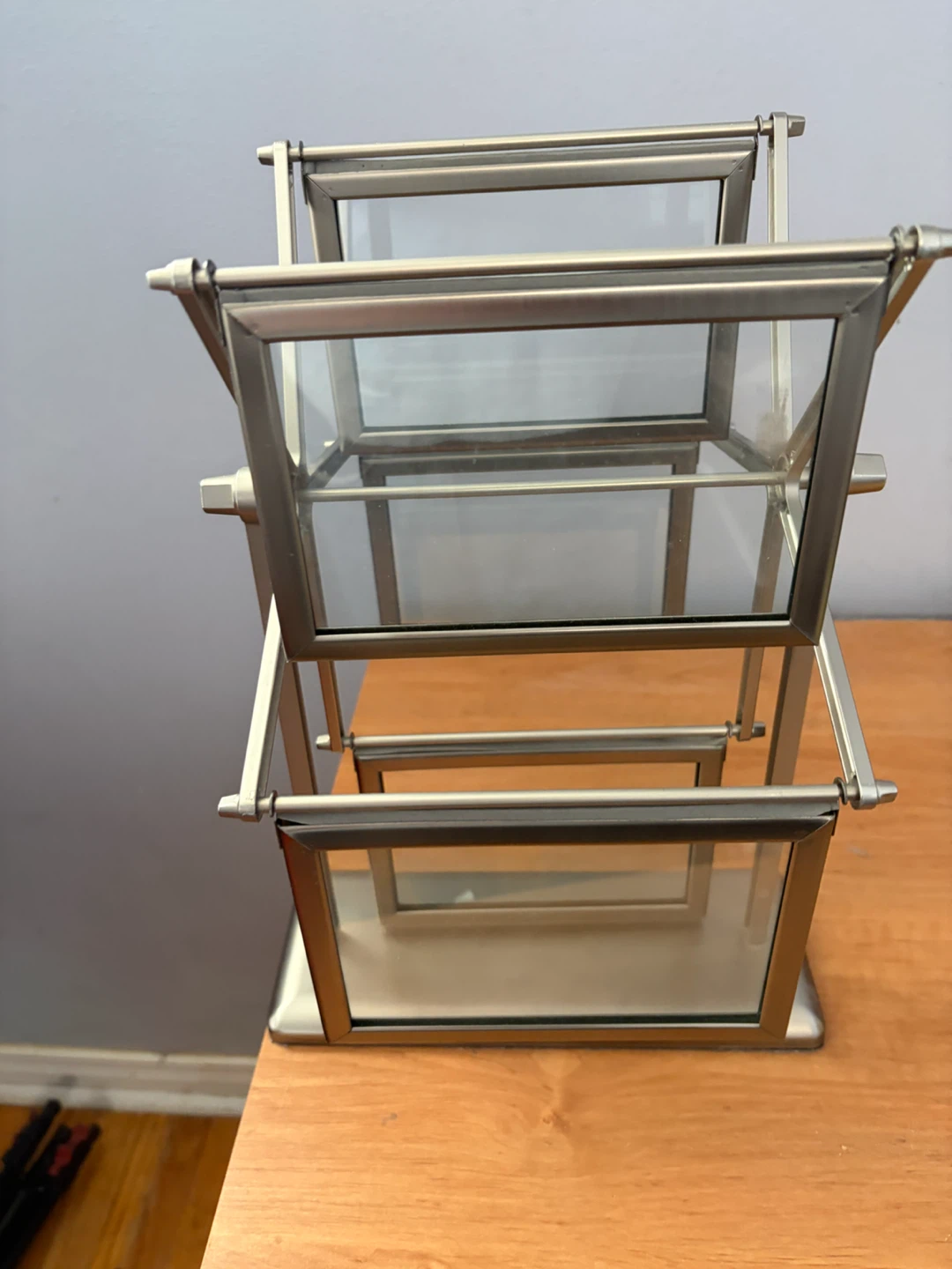 Ferris Wheel Photo Frame Display - photo 3