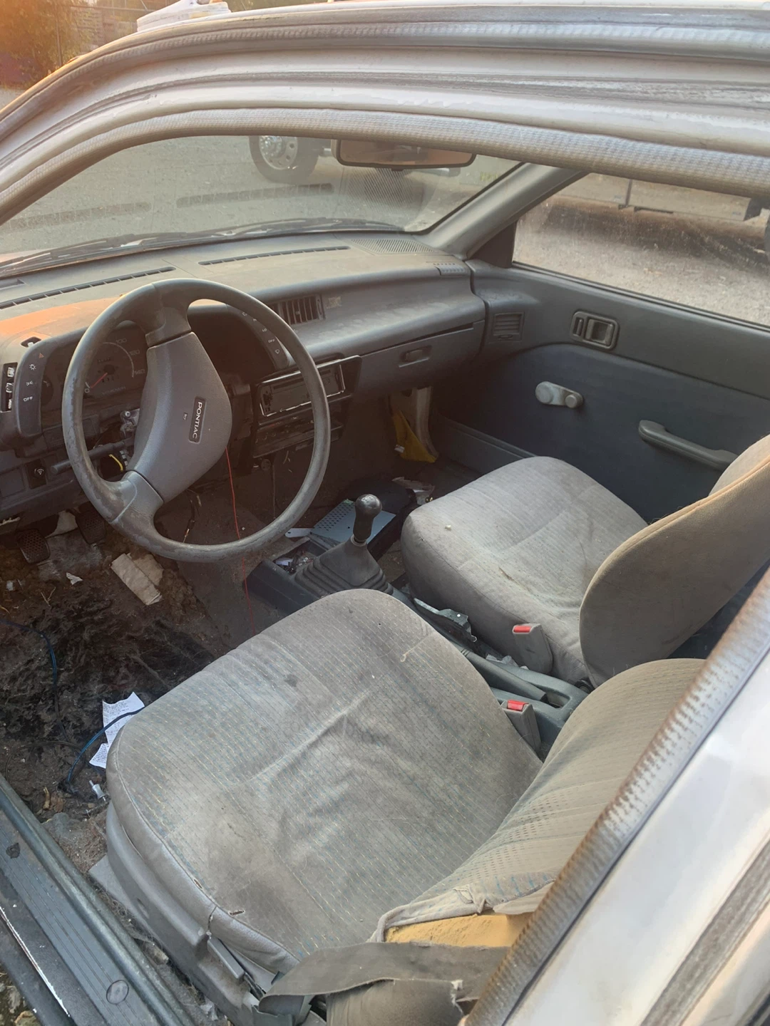 Pontiac Firefly Hatchback - running car $400 - photo 4