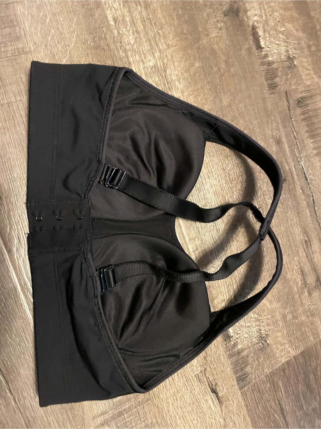 NWOT lululemon Black TaTa Tamer Sports Bra (32C) - photo 3