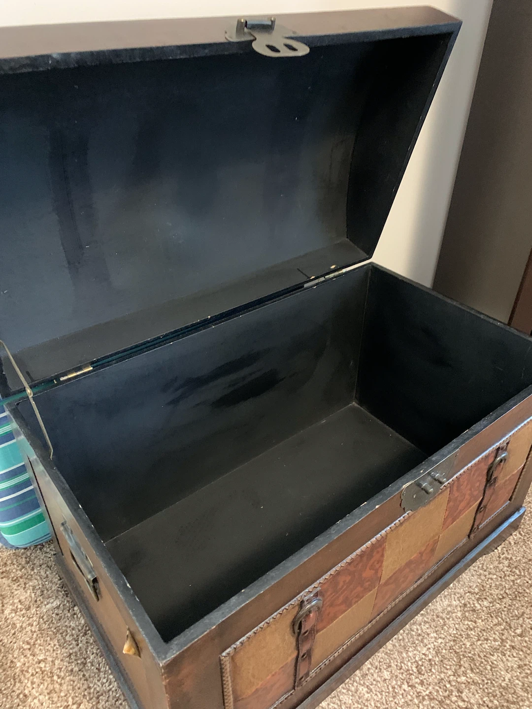 Toy chest - photo 2