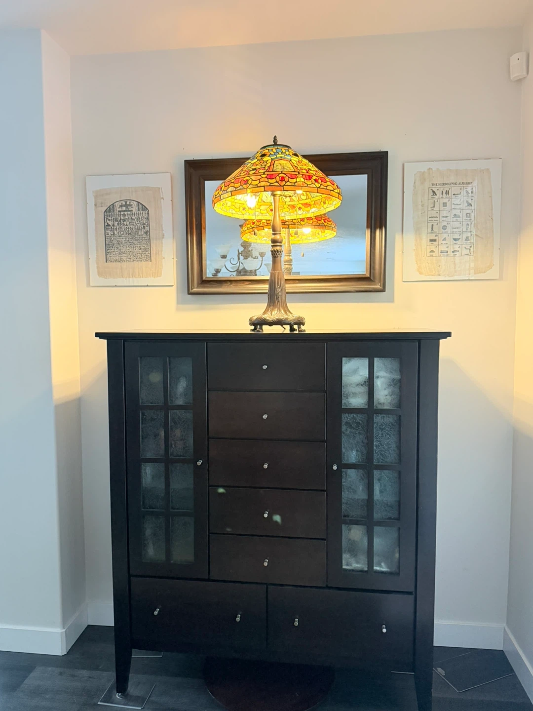 Sold 🔴Tiffany-Style Dragonfly Stained Glass Table Lamp - photo 2