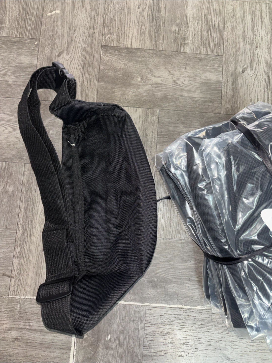 Nike Black Fanny Pack - photo 2