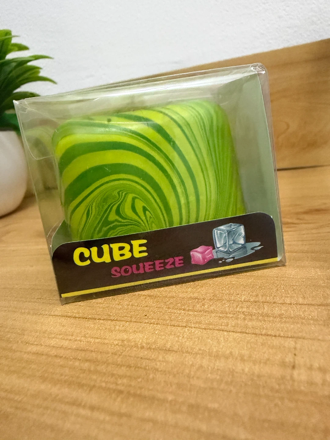 Cube Squeeze Toy Green Swirl