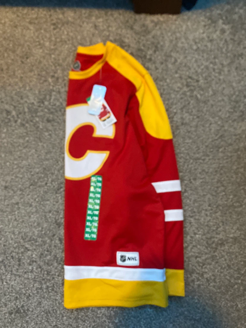Calgary Flames Jersey – XL – Brand New With Tags - photo 2