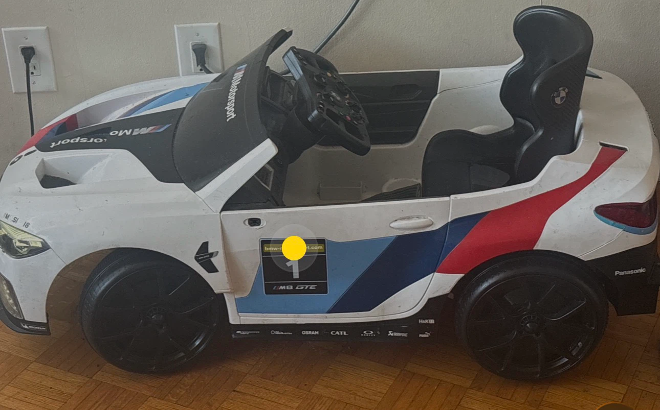 BMW M Motorsport Ride-On Car - photo 2