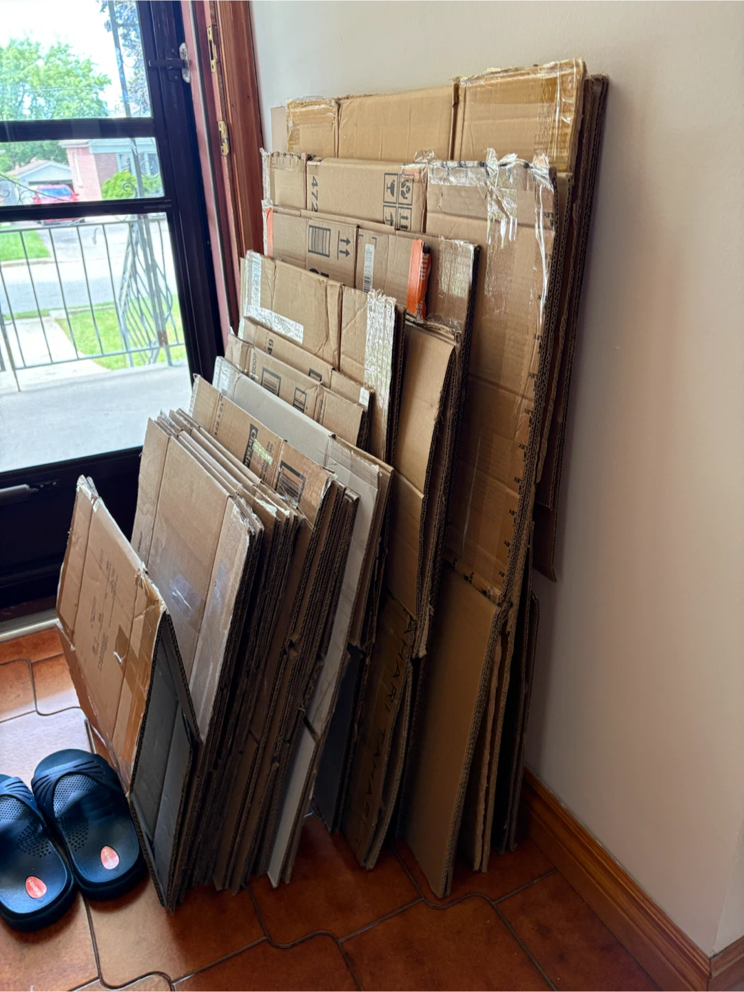 Assorted Cardboard Boxes (20) Great for moving - photo 3