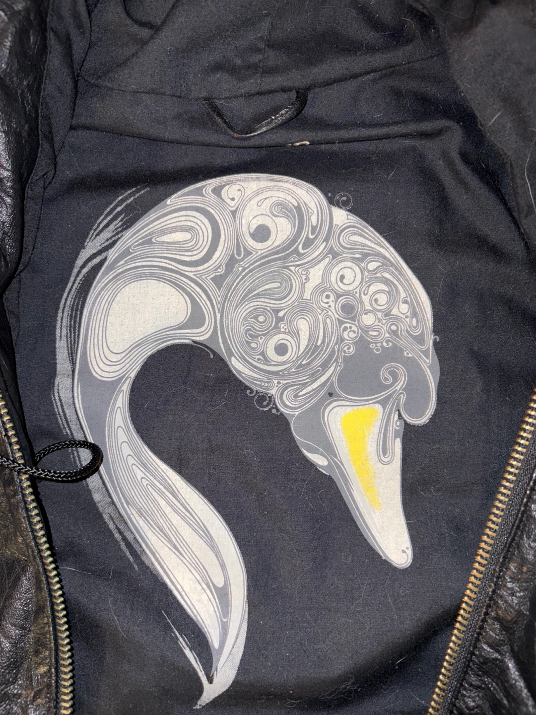 Danier Black Leather Hooded Jacket - photo 3