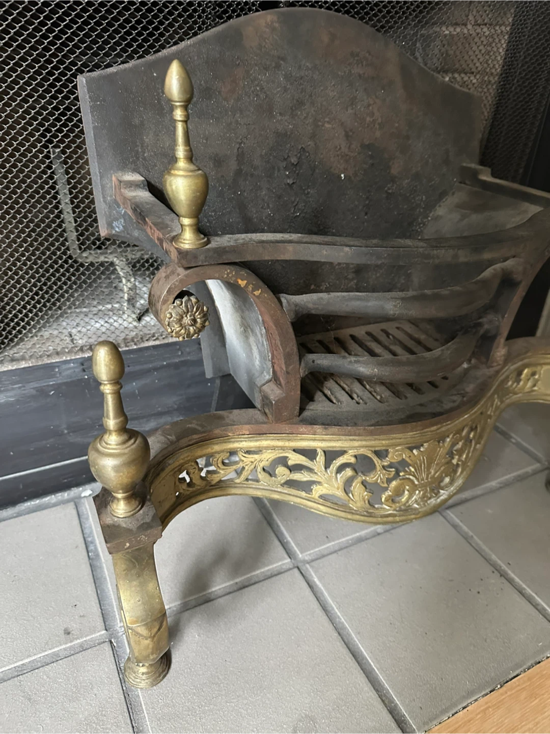 $90 Antique Bronze & Cast Iron Fireplace Grate/Basket - photo 4