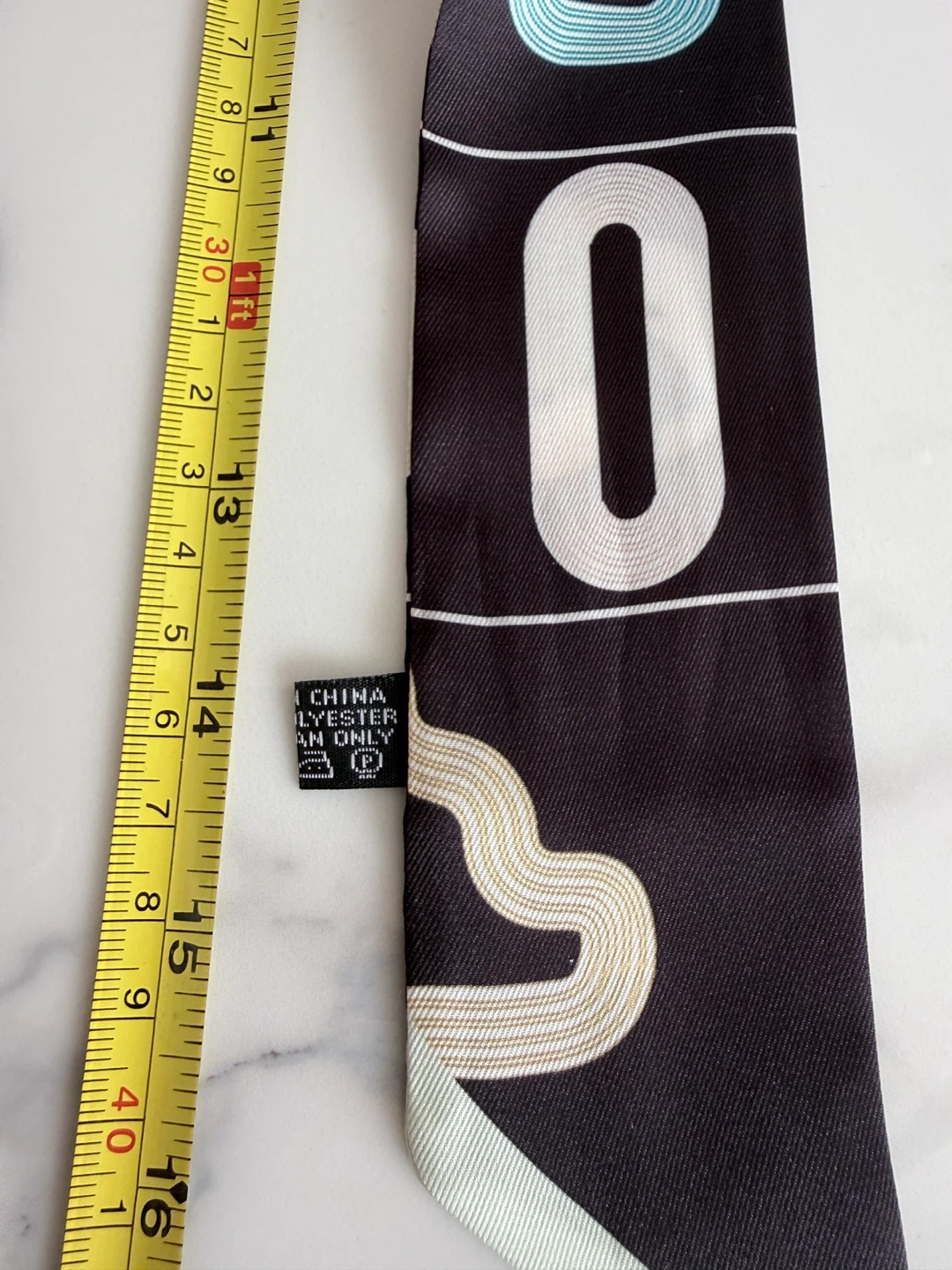 Decorative Scarf with Geometric Print - photo 3