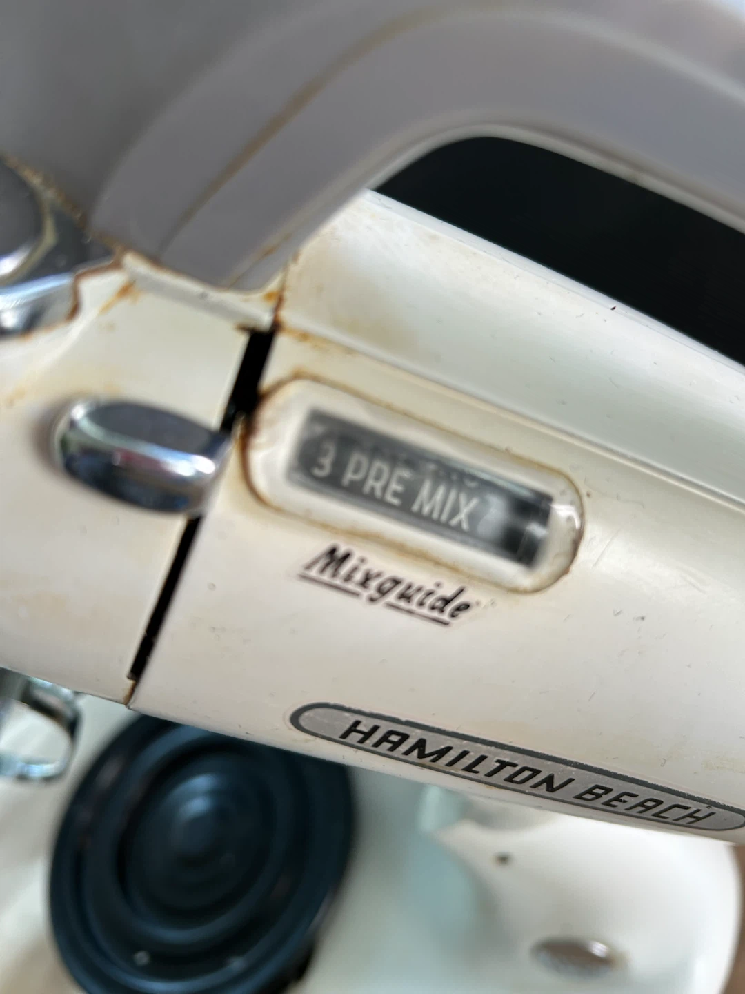 Hamilton Beach Hand Mixer - photo 3