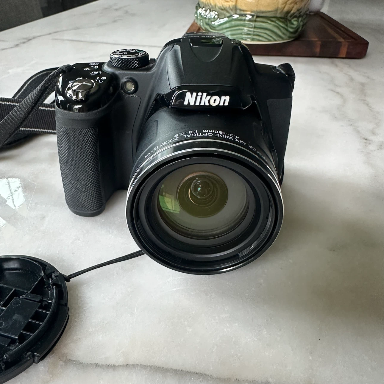 Nikon COOLPIX P520 42x Optical Zoom Camera - photo 2