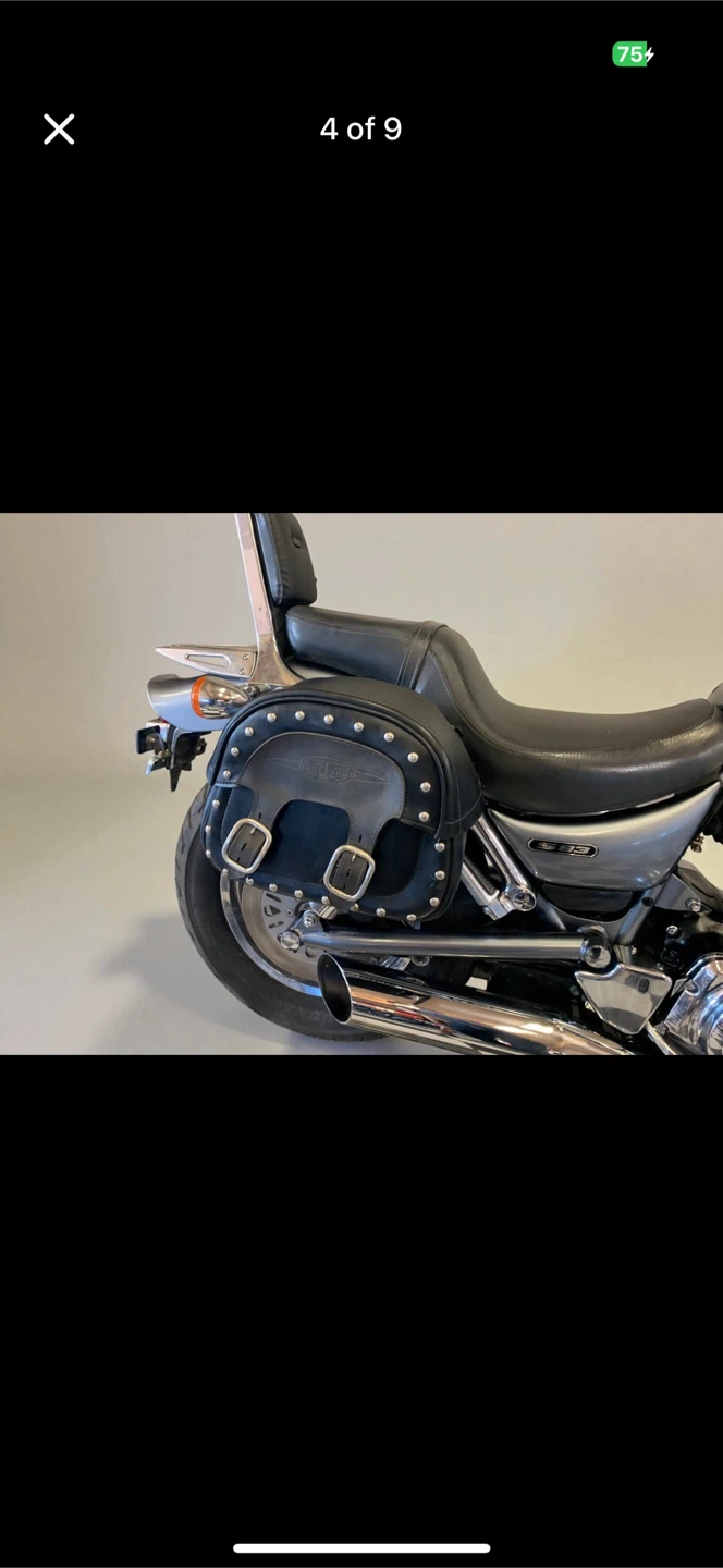 Suzuki boulevard s83 Motorcycle - photo 3