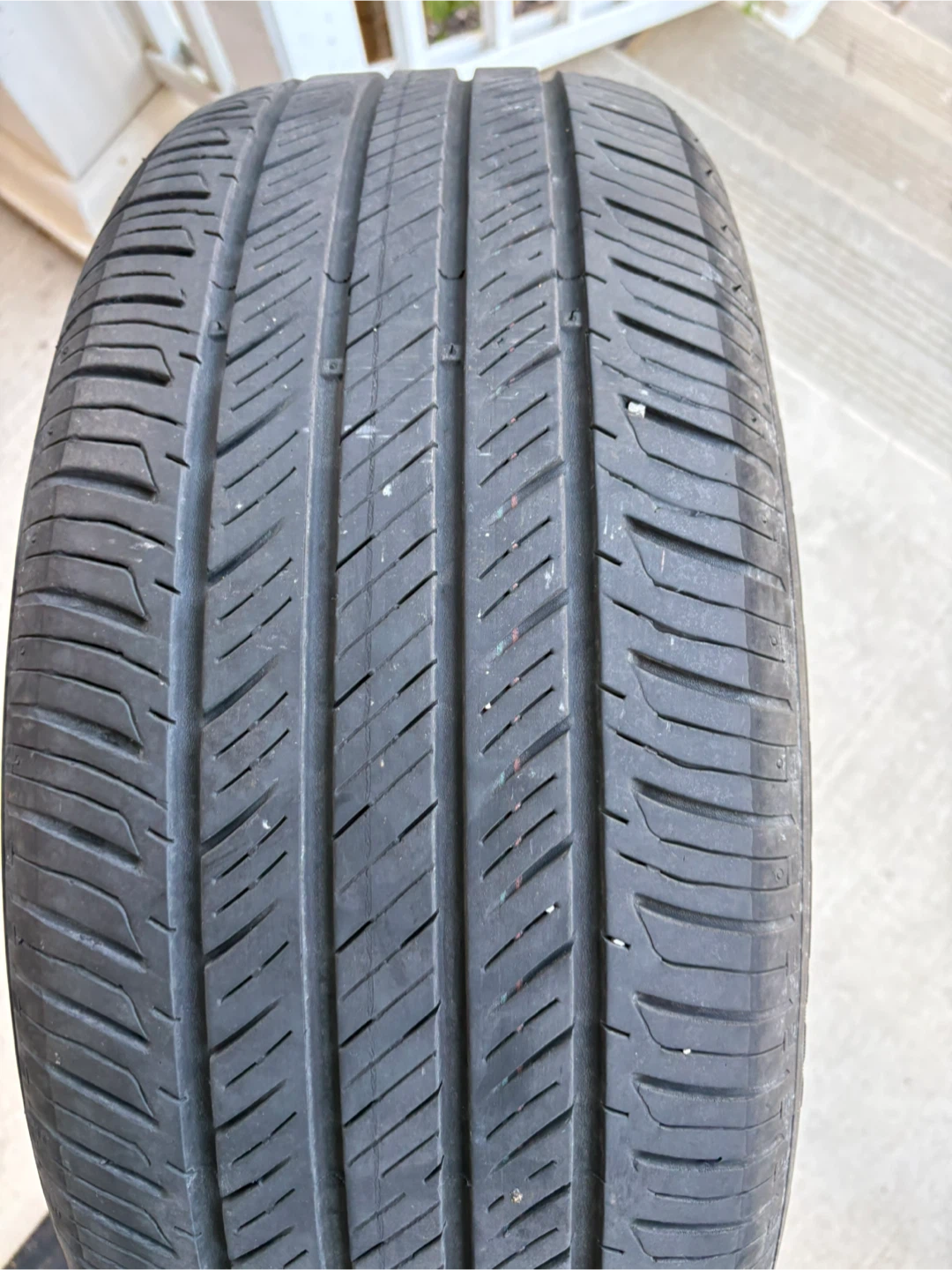 Hankook Kinergy GT Tire 215/55R16 97H - photo 2