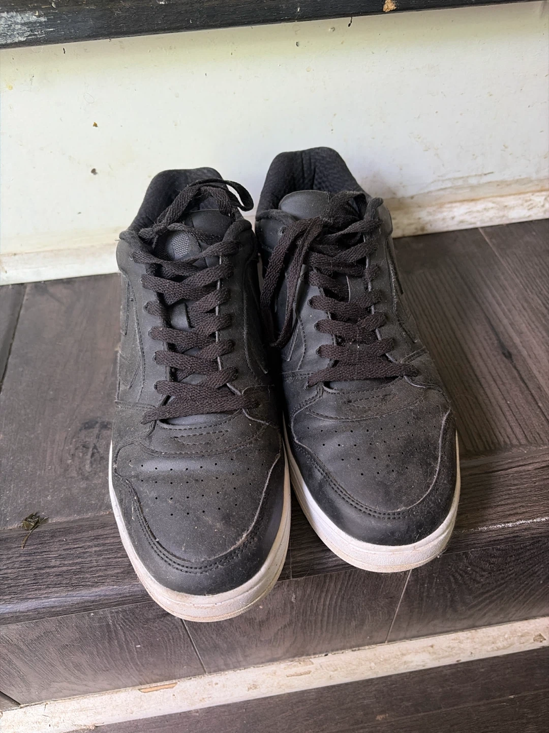 Hummel Black Sneakers - Size US 10