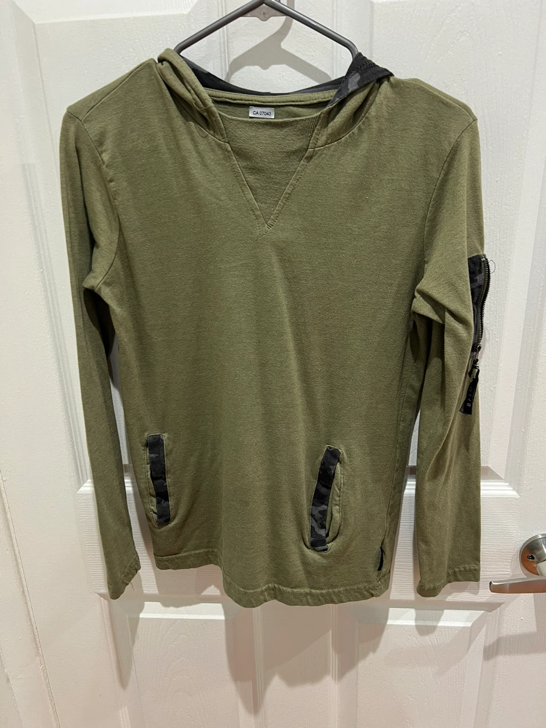 Kid’s Green Hoodie - Size L