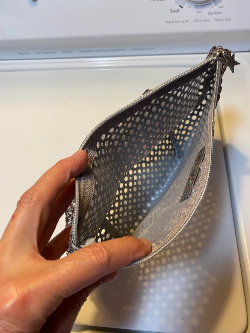 JoJo Australia Glitter Pouch - photo 3