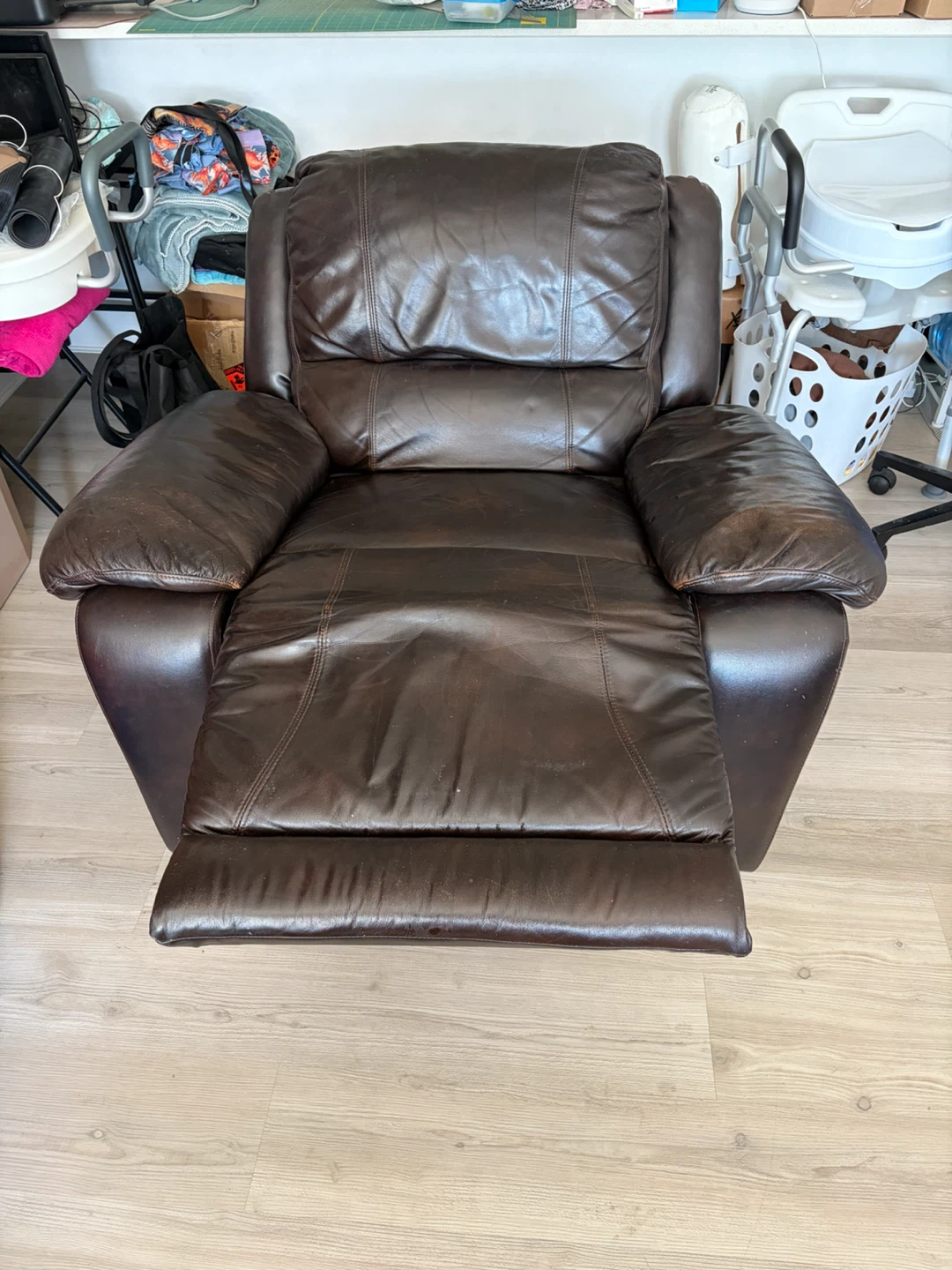 Rocker Recliner chair (manual) - photo 2